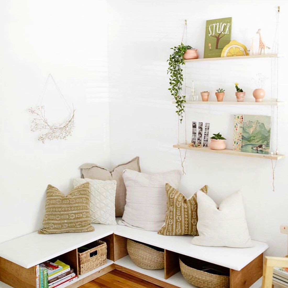 Mae Woven in the Wild