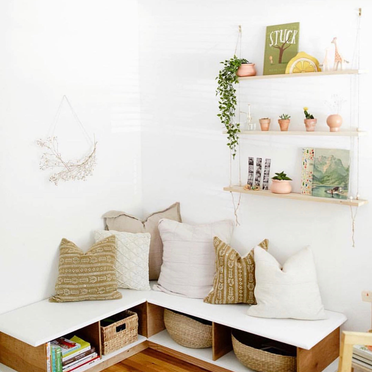 Mae Woven in the Wild