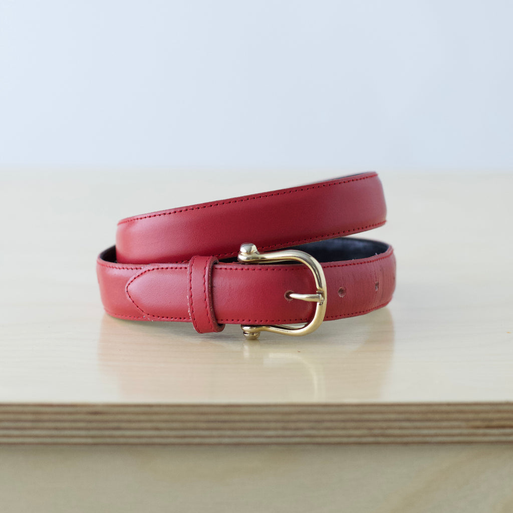 XS/S Vintage red genuine leather belt with gold-tone hardware