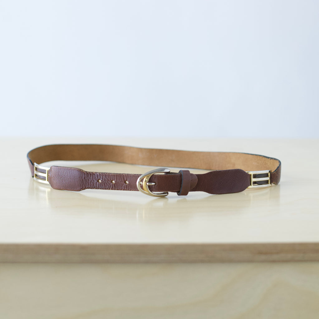 XS/S brown genuine leather belt with brass detailing