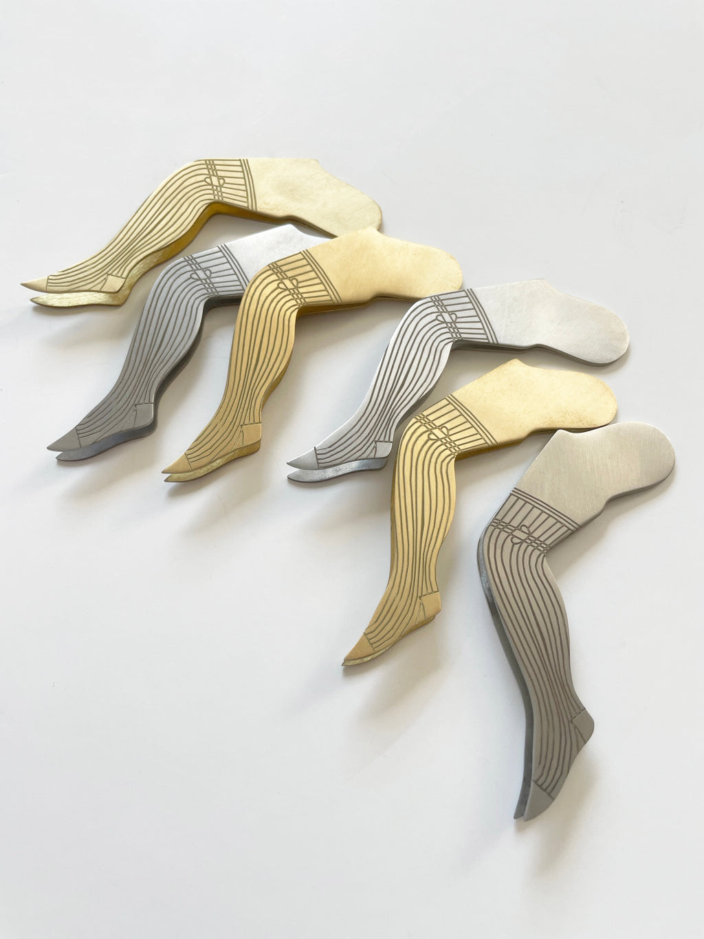 Virga Stocking Tweezer Candle Snuffer