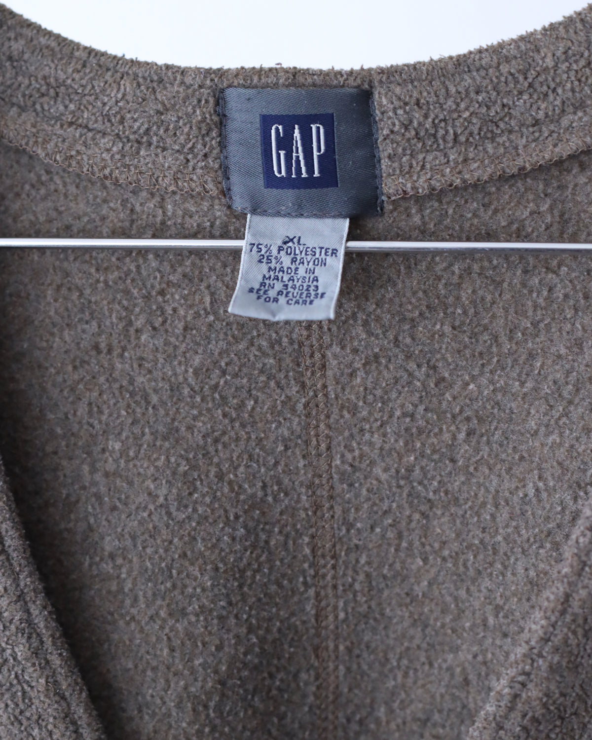 Men's Gap Front Pocket Button Vest Gray