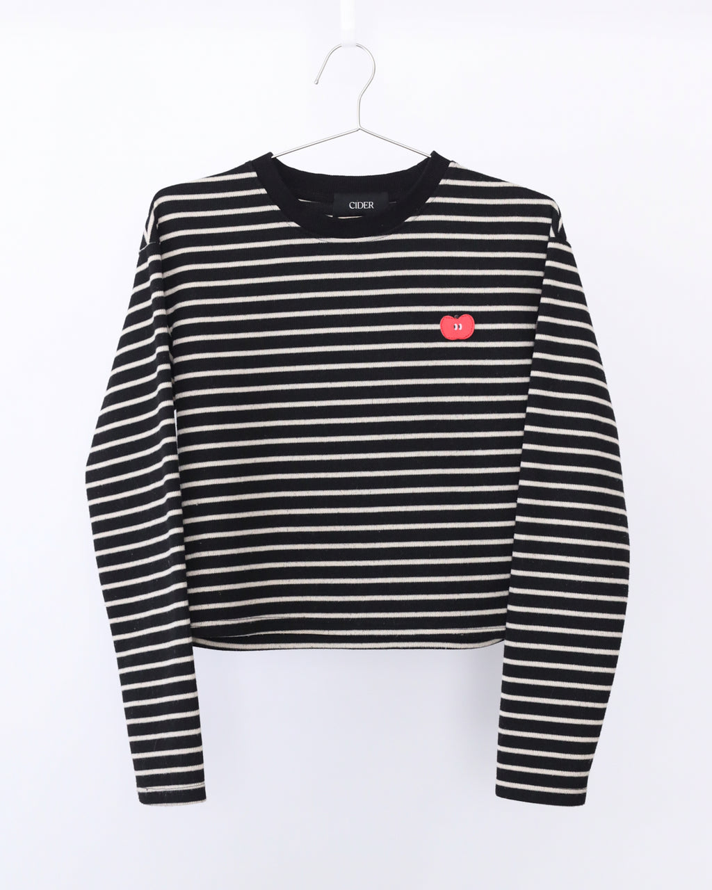 Women's Cider Black and White Apple Long Sleeve Size XS