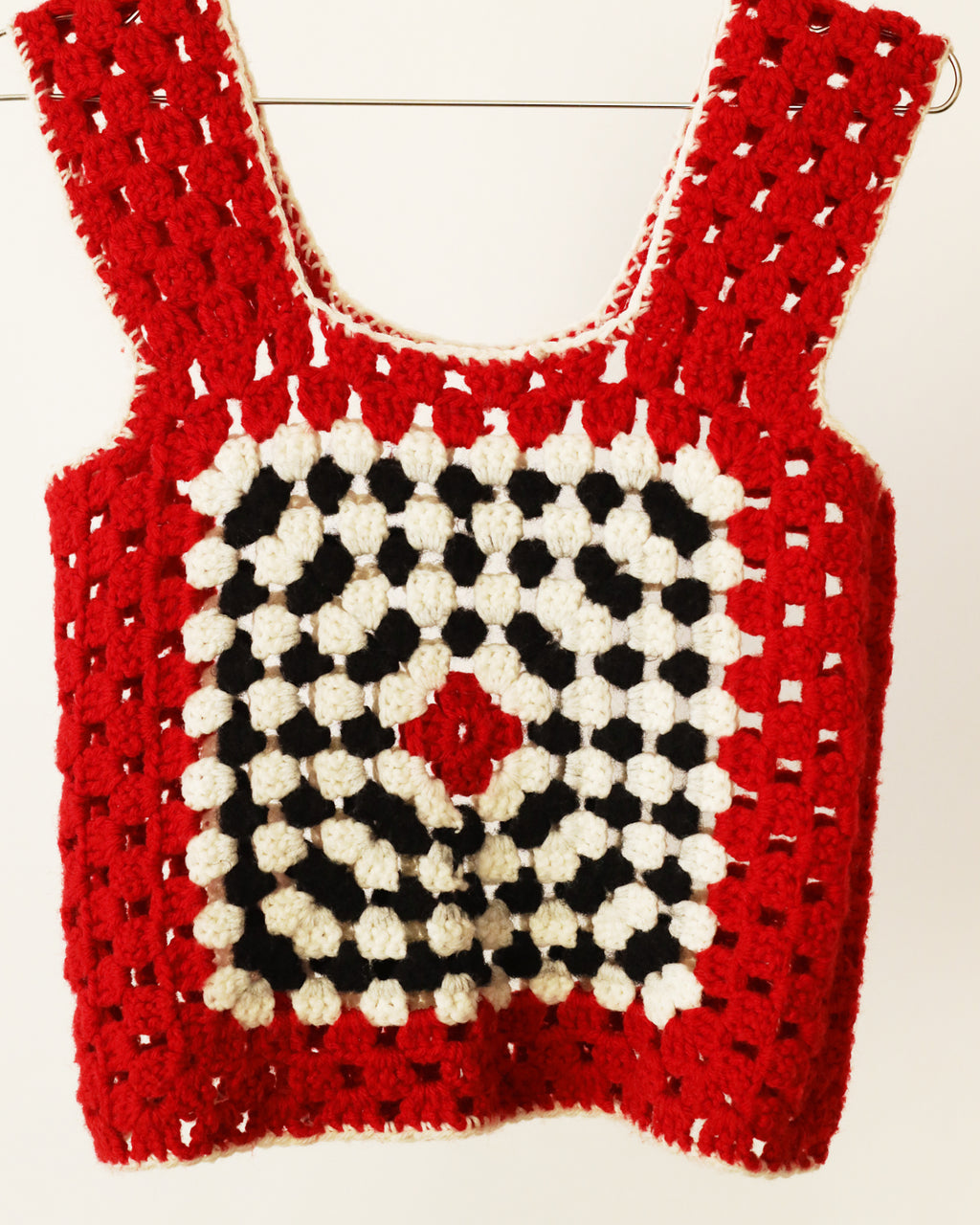 Women's Hand Knit Square Bullseye Red White Black Top Size S