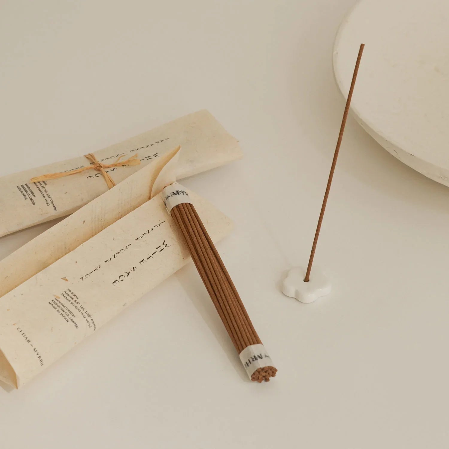 Cedar and Myrrh Incense Stick Set | White Sage Japanese | 30 Sticks & Ceramic Holder