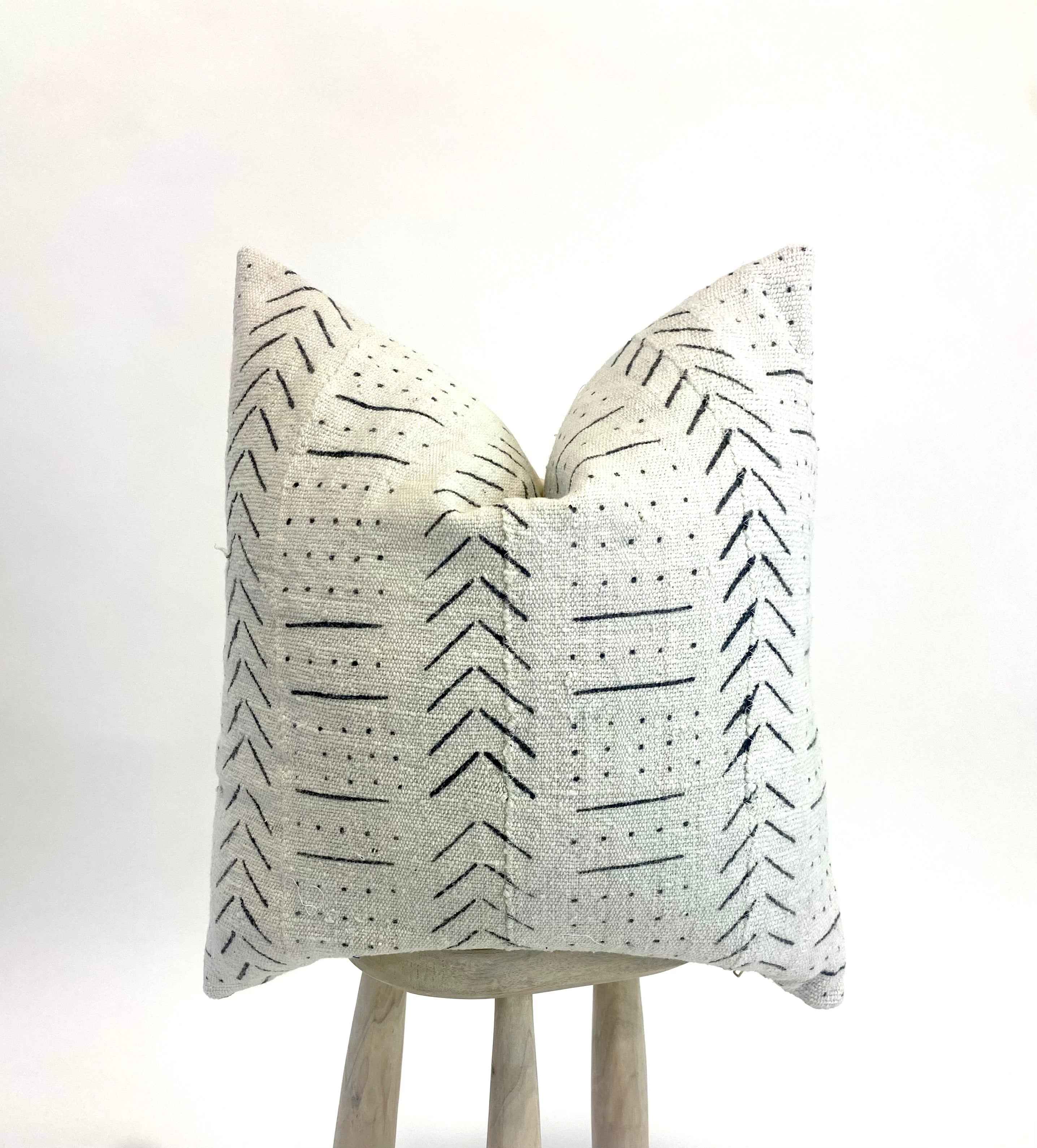 Laba Mud Cloth Pillow Cover